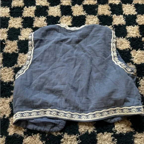 Zara embroidered crop vest - Picture 4 of 4